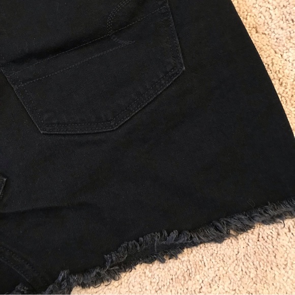 American Eagle Hi Rise Festival Black Denim Mini Skirt Size 6 Frayed Hem Shortie - Picture 12 of 13